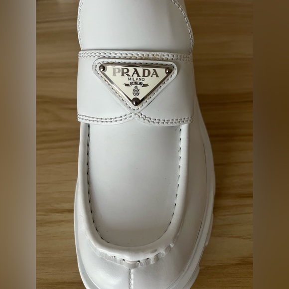 Prada monolith loafers - Picture 2 of 5